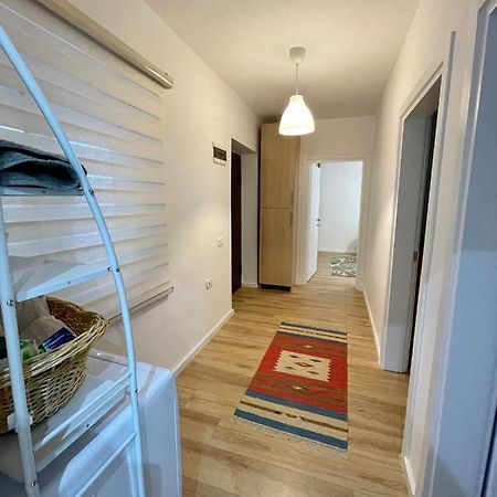 Elma'S Apartament Center Of Tirana Esterno foto
